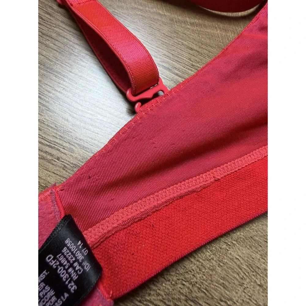 Victoria’s Secret 2 Pc Bra Lot 34D Beige & Red
